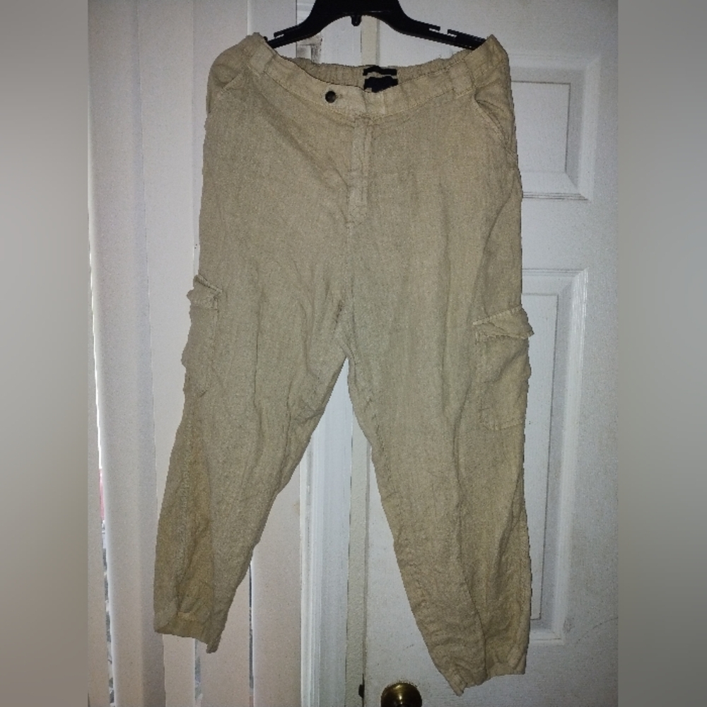 Rachel Roy %100 Linen Pants Size XL. Zip/Double Button Closure Elastic Waist